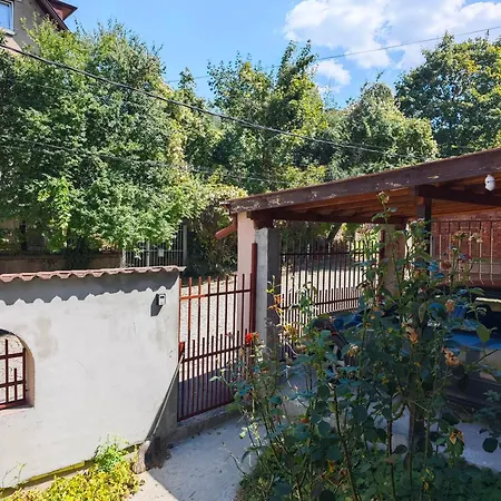 The Heritage Garden House Center Parking Ev Charger * Sofia